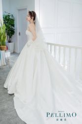 -派丽莫Pellimo原创设计婚纱品牌