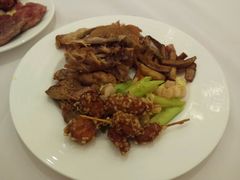 -凤冠假日酒店自助餐