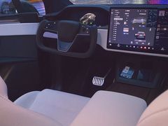 -TESLA 特斯拉(上海太古汇体验店)