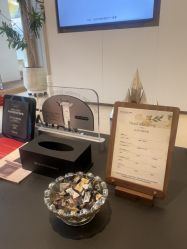 -AGE LOCK 锁龄美肌