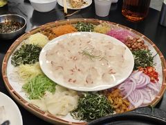 -蚝美人·生蚝海鲜烧烤(茶花园店)