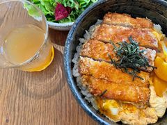 豬排飯便當-铃木食堂(丽都店)