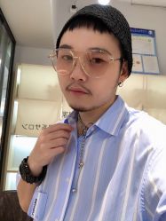 -苏豪路易士·嘉玛发廊