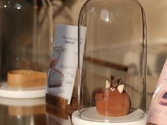 -VERIE BAKEHOUSE