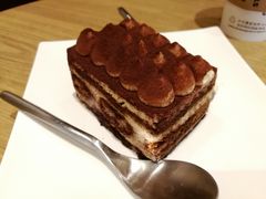 -星巴克臻选(华堂·新辰汇店)