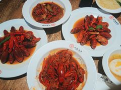 -叶派龙虾•招牌香辣蟹·海鲜(中海国际店)