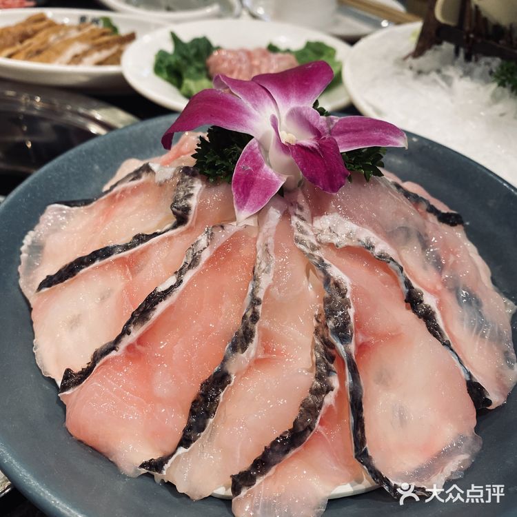 周师兄就是火锅界的天花板🌸