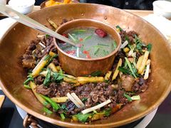 -牛喵喵铜锅牛肉馆