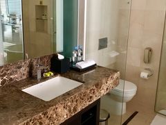 -青岛海尔洲际酒店