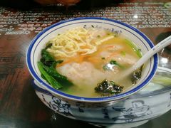 虾肉馄饨-长人馄饨铺(解放街店)