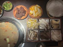 -芸鲜季·云南野生菌餐厅· 云南风物味研社(闵行店)