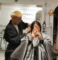 -苏豪路易士·嘉玛发廊