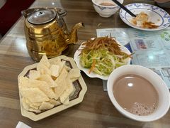 -贡格尔塔拉蒙餐城