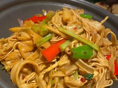 -荷塘秋月·本帮江浙菜(国权路店)