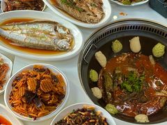 -丹水桥地锅鱼·翘嘴鲌·地方特色全鱼宴(丹江口大坝店)