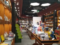 -西西弗书店(城西银泰城店)