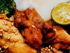 能量拼盘烧肉饭-牛邸·烧肉饭(来福士店)