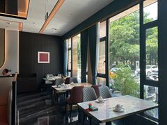 -老长沙湘菜馆(凤凰路店)
