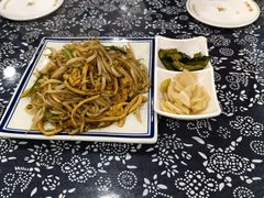 -八两八金·莱芜特色炒鸡(市南漳浦路店)