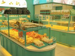 面包甜点陈列柜-罗莎蛋糕(魔法师司门口店)