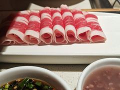 -海底捞火锅鲜切牛肉主题店(长寿路店)