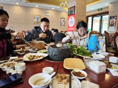 -鲁朗纳麦石锅鸡庄园