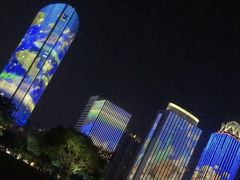-万绿园