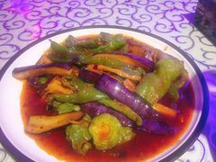 -巴特餐饮6加1音乐餐吧·新疆菜
