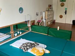 -乐融婴幼儿成长中心(四季青校区)