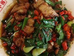 大蒜辣椒炒烤五花肉-天下客饭店(中山路店)