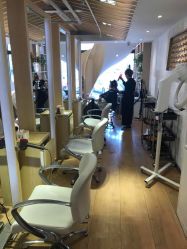 -简法造型·品牌形象店