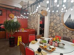 -刘姐啤酒鱼音乐餐厅(阳朔美食丁厄3分店)