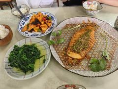 -天天向上素食餐厅(五台山店)