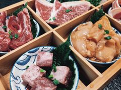 -喵小乙碳火烤肉(大坪协信星光天地店)