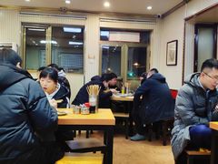 大堂-门框胡同百年卤煮(新街口店)