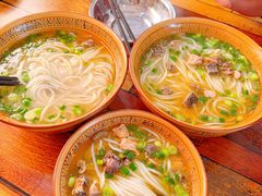 -正宗李家土鸡米线店