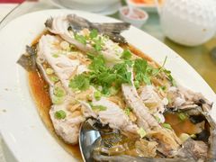-半岛海鲜酒家