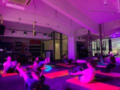 -X·18轻健身工作室(中联皇冠店)