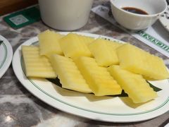 -禄婶鸡煲·打边炉