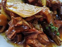 -美顺香食府鱼头老店(雪野湖店)