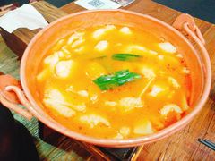 版纳野果酸汤鱼-云海肴·汽锅鸡·云南菜(美罗城店)