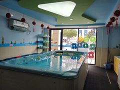 -哲学苑亲子园·早教婴儿托育·婴儿游泳(颐龙湾店)