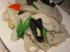 -韵秋荷(宝山龙湖天街店)