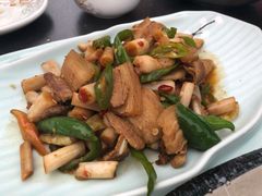 藕尖小炒肉-万景饭店·鱼街农家菜