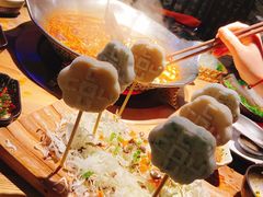 -湊湊火锅·茶憩(杭州湖滨银泰in77店)
