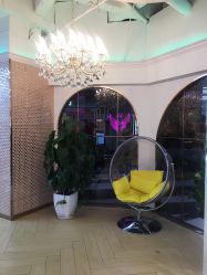 -BULB STUDIO 巴柏明星发型工作室