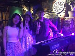 -在路上酒吧(大理古城店)