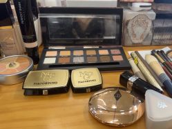 -晓V彩妆造型(大学路店)