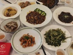 -老人和饭店(淮海中路店)