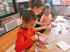 -布鲁豪斯亲子欢乐家庭餐厅